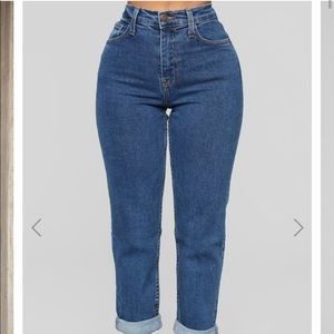 Fashion nova boyfriend jeans